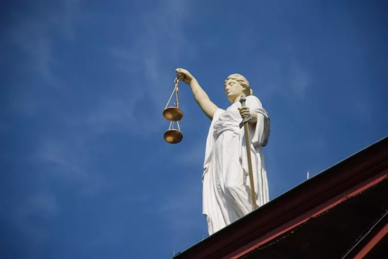 Litige salaire, Vichy, Luc Meunier